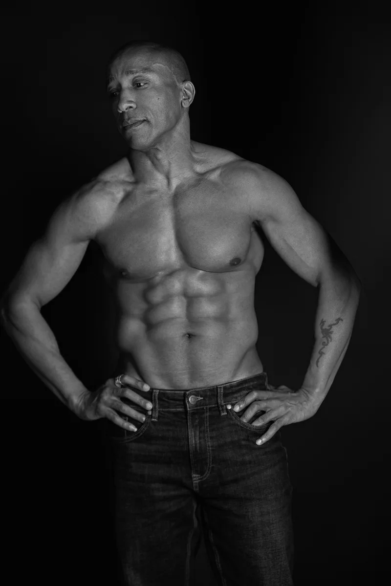 Raymi Sambo - Portrait by Maurice Jager